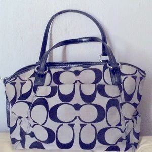 Like new Coach brand handbag with short straps